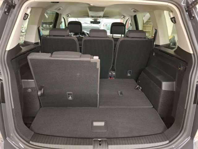 Fahrzeugbild eines Volkswagen Touran