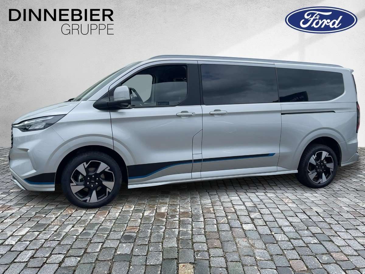 Fahrzeugbild eines Ford Tourneo Custom