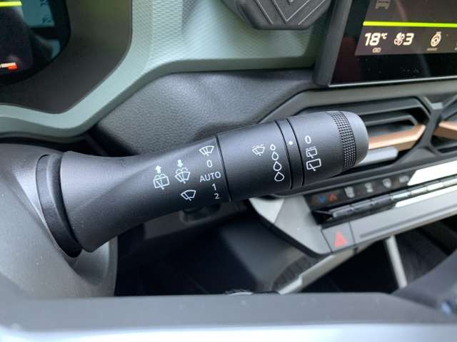 Fahrzeugbild eines Dacia Bigster