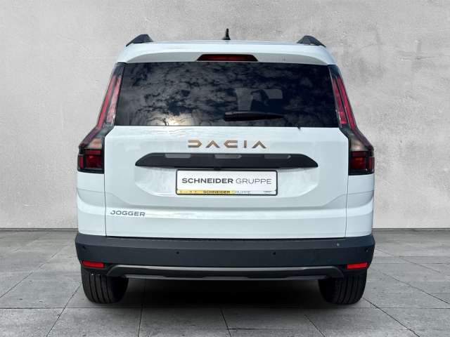 Fahrzeugbild eines Dacia Jogger