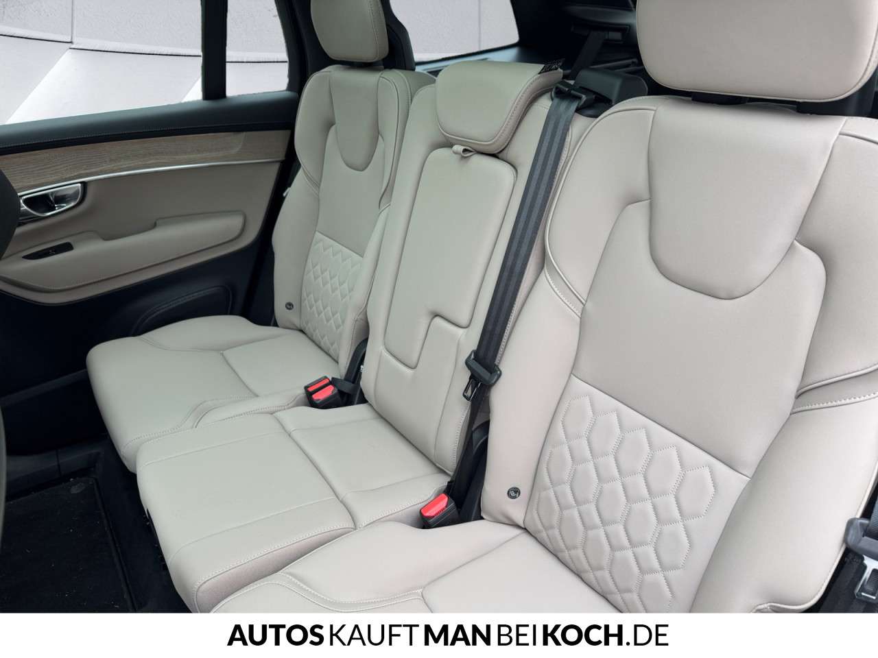 Fahrzeugbild eines Volvo XC90
