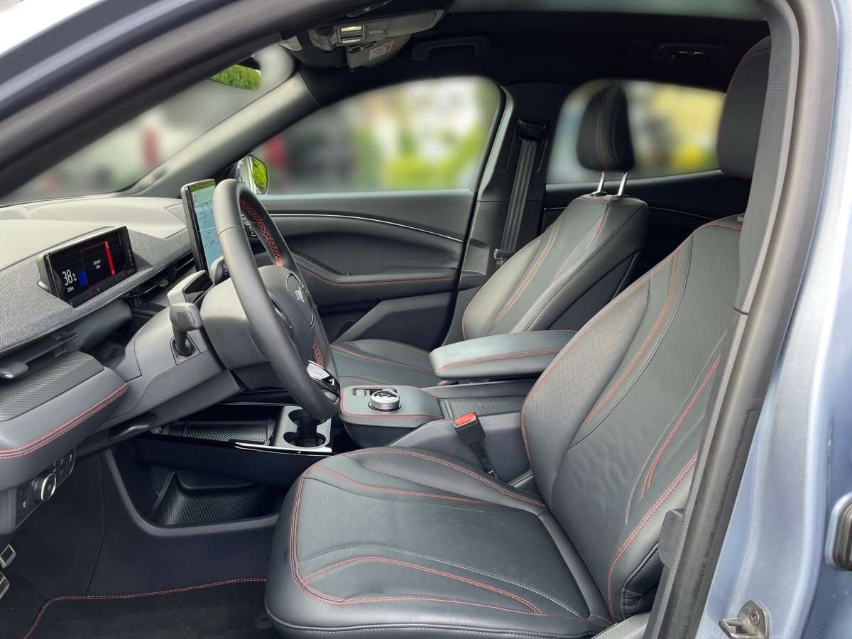 Fahrzeugbild eines Ford Mustang Mach-E