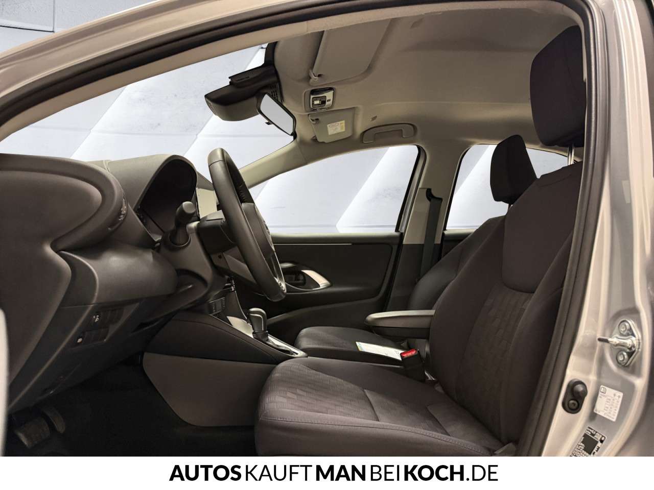 Fahrzeugbild eines Mazda Mazda2 Hybrid