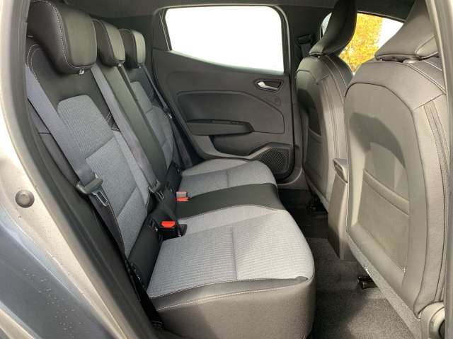 Fahrzeugbild eines Renault Clio