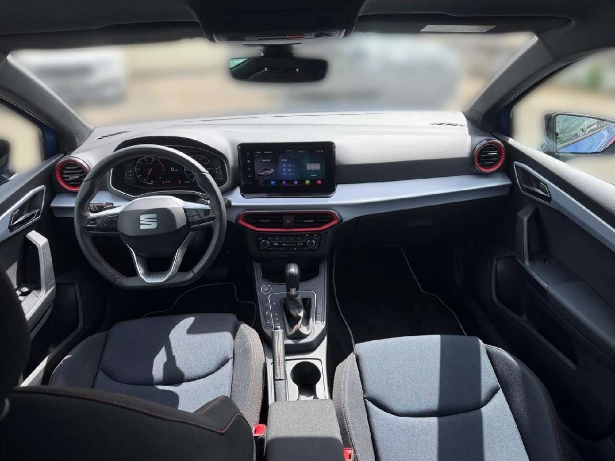 Fahrzeugbild eines SEAT Ibiza