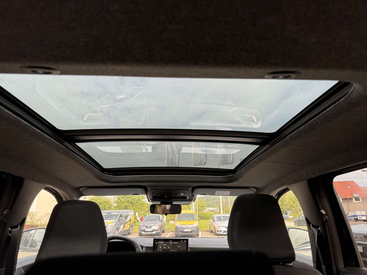 Fahrzeugbild eines Dacia Bigster