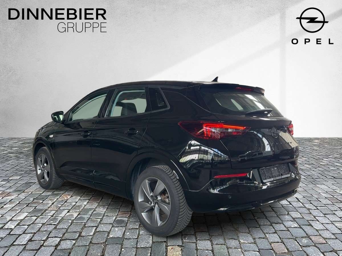 Fahrzeugbild eines Opel Grandland X