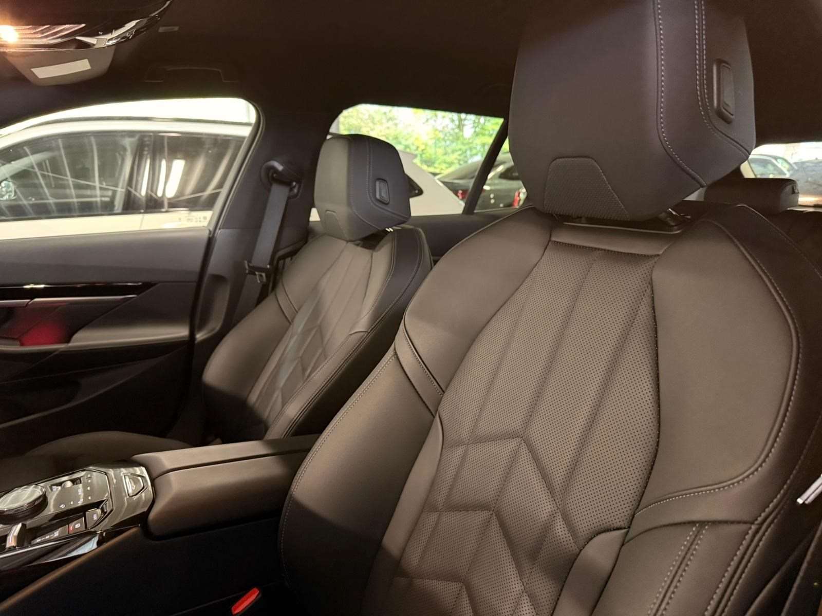 Fahrzeugbild eines BMW 5er-Reihe