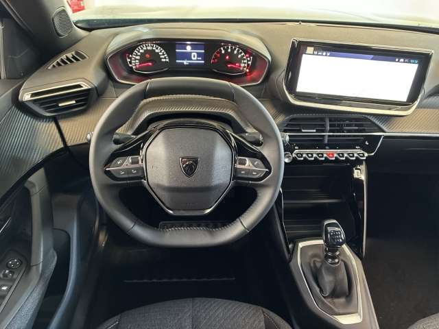 Fahrzeugbild eines Peugeot 2008