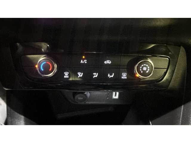 Fahrzeugbild eines Opel Corsa