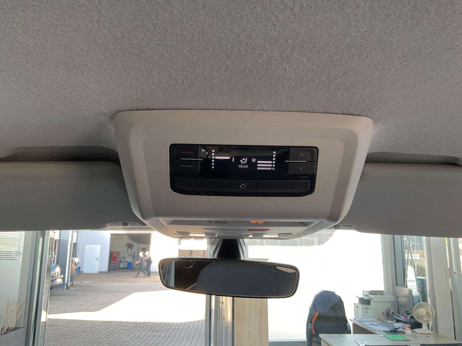 Fahrzeugbild eines Volkswagen Transporter