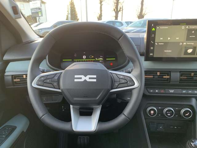 Fahrzeugbild eines Dacia Sandero