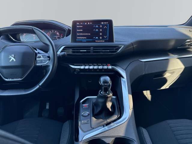 Fahrzeugbild eines Peugeot 5008