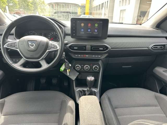 Fahrzeugbild eines Dacia Jogger