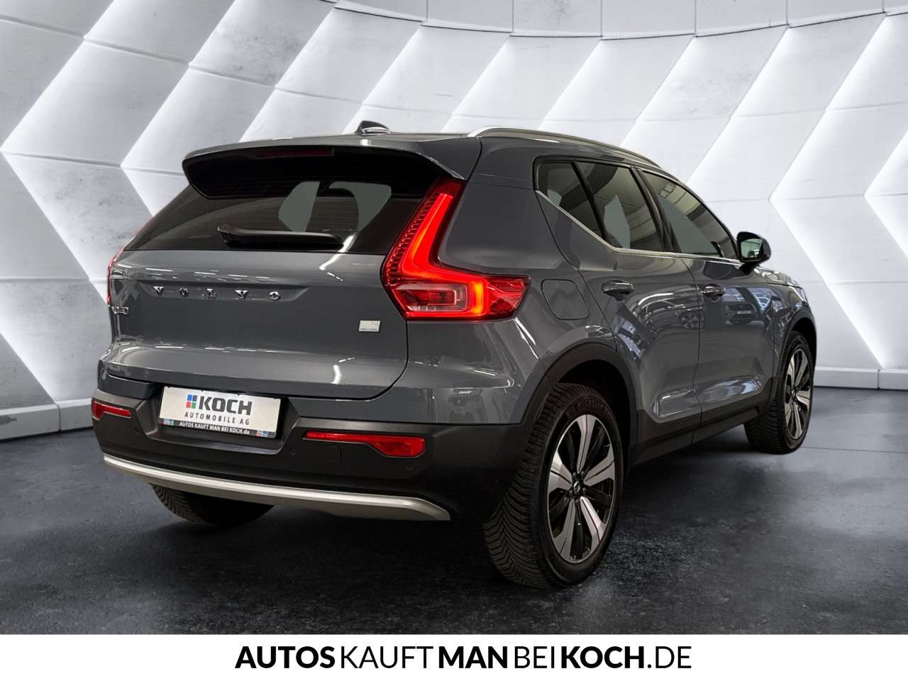 Fahrzeugbild eines Volvo XC40