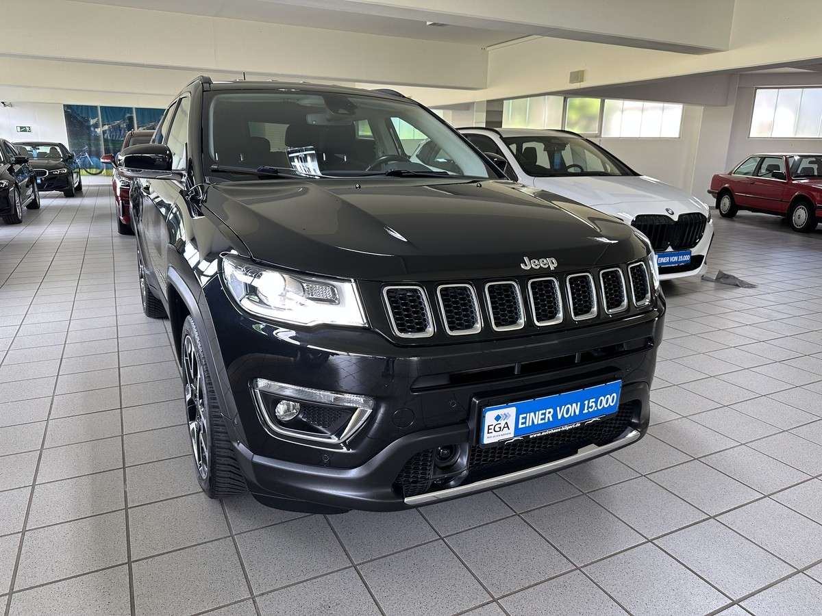 Fahrzeugbild eines Jeep Compass
