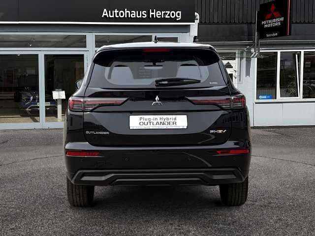 Fahrzeugbild eines Mitsubishi Outlander