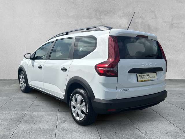 Fahrzeugbild eines Dacia Jogger