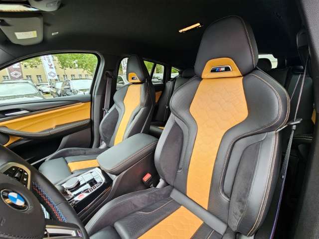 Fahrzeugbild eines BMW X4