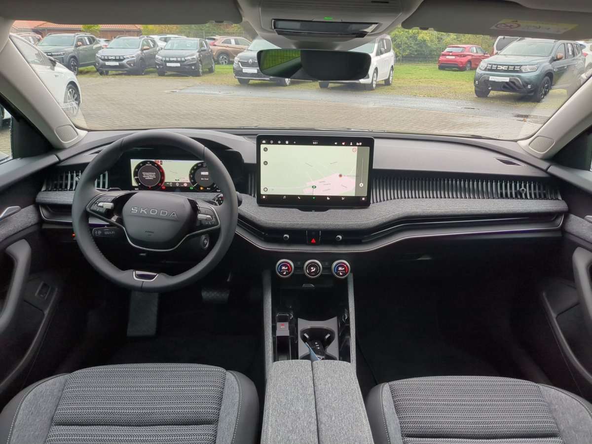 Fahrzeugbild eines Skoda Superb