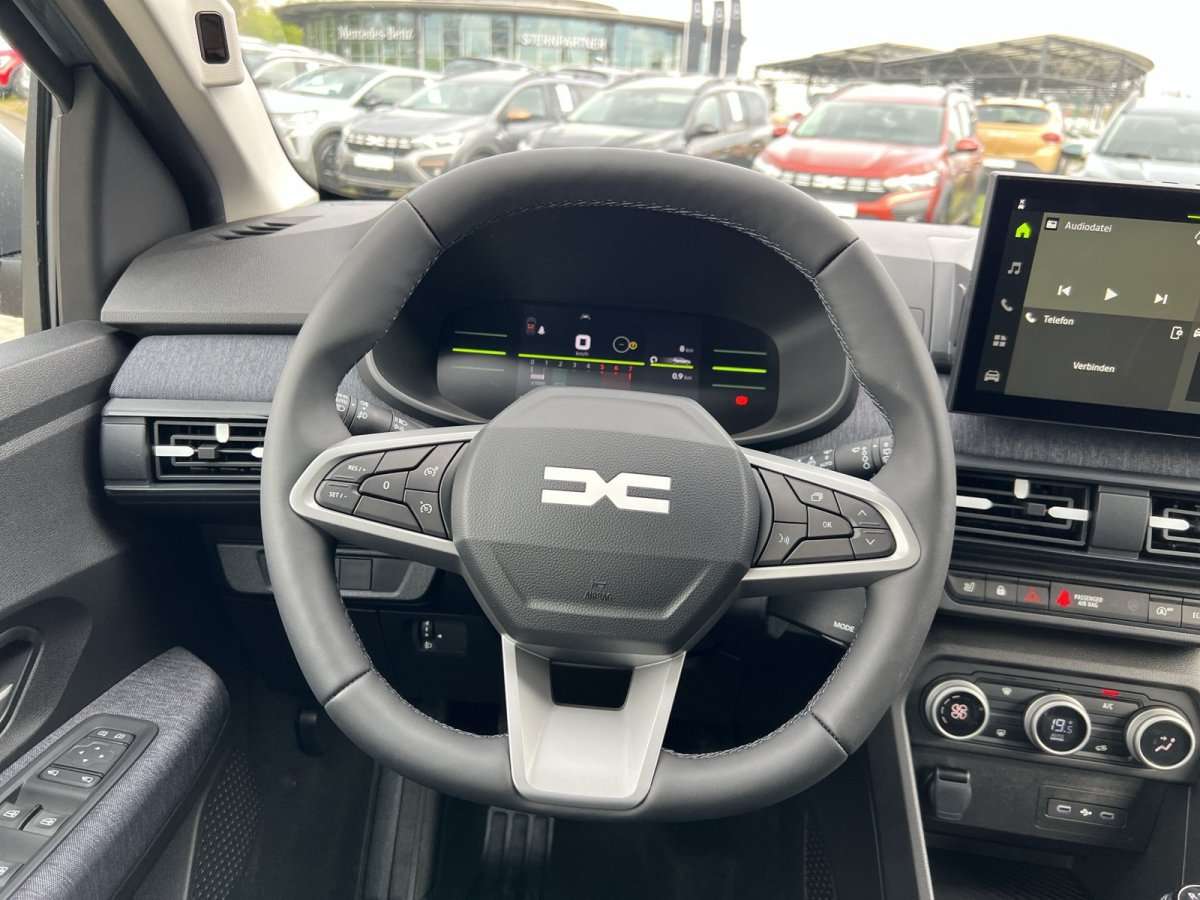 Fahrzeugbild eines Dacia Sandero