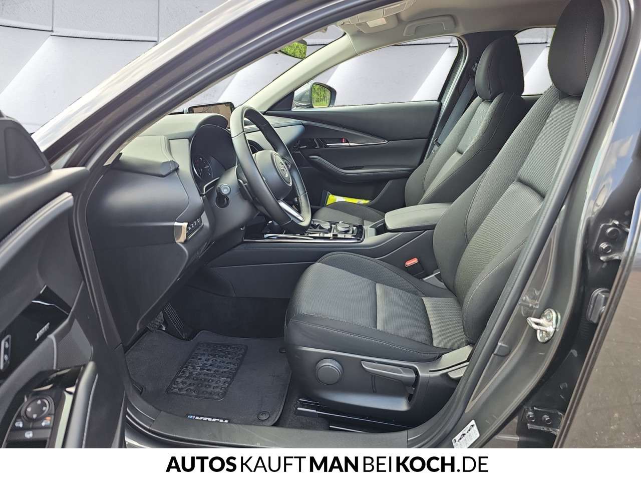 Fahrzeugbild eines Mazda CX-30