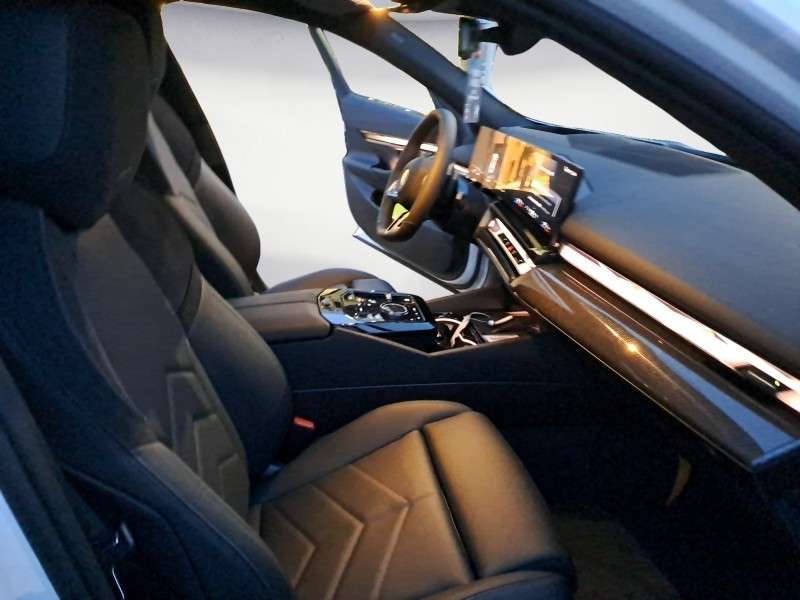 Fahrzeugbild eines BMW 5er-Reihe