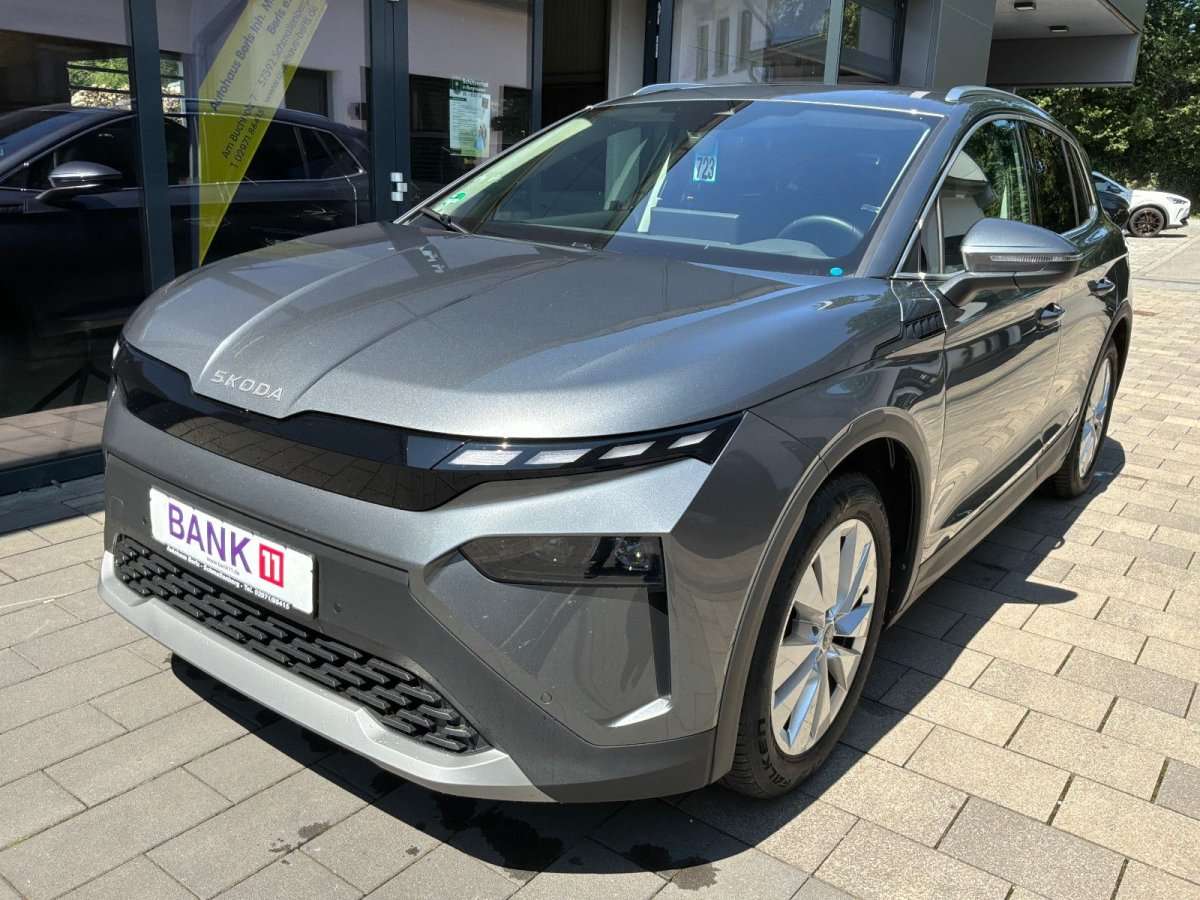 Fahrzeugbild eines Skoda ELROQ
