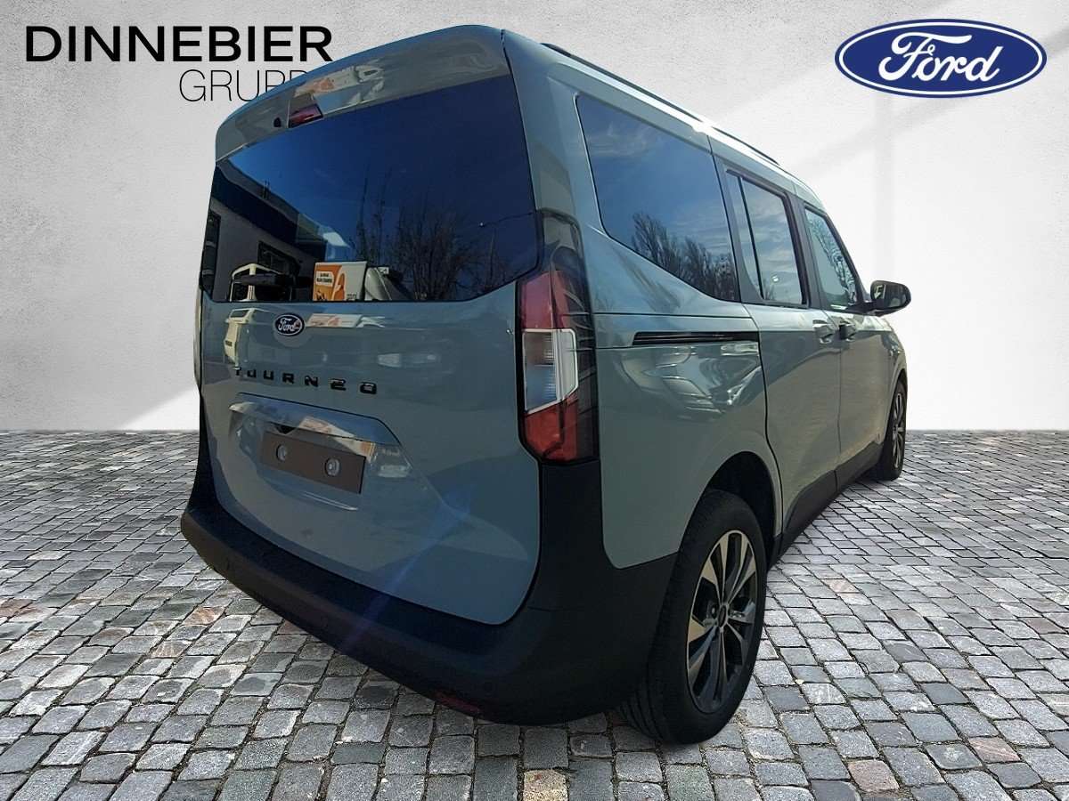 Fahrzeugbild eines Ford Tourneo Courier