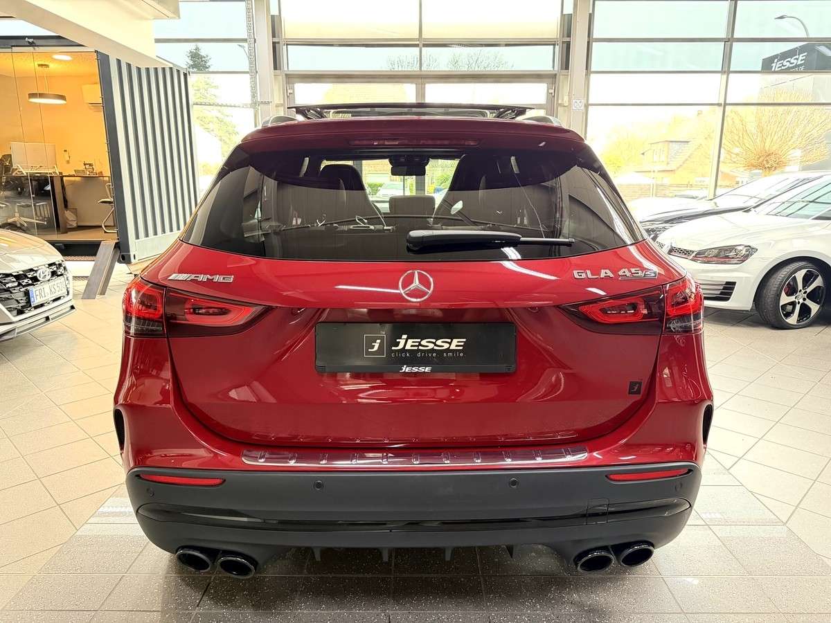 Fahrzeugbild eines Mercedes-Benz GLA