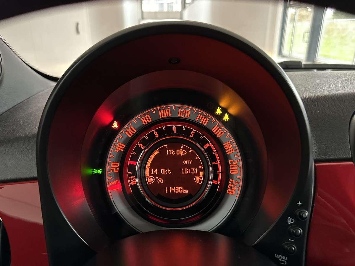 Fahrzeugbild eines Fiat 500