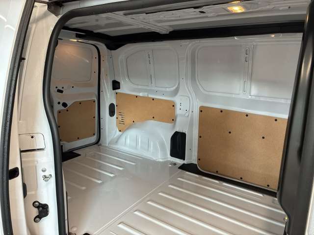 Fahrzeugbild eines Opel Vivaro
