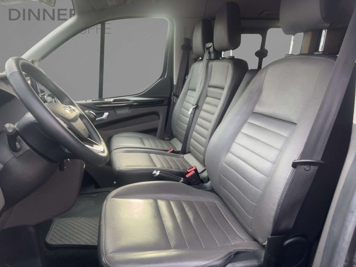 Fahrzeugbild eines Ford Tourneo Custom