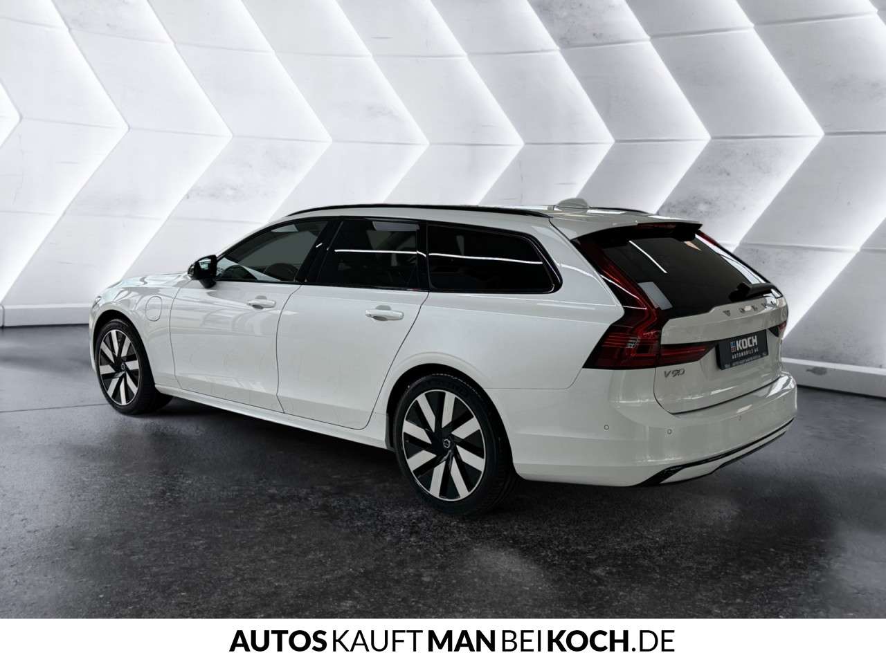 Fahrzeugbild eines Volvo V90