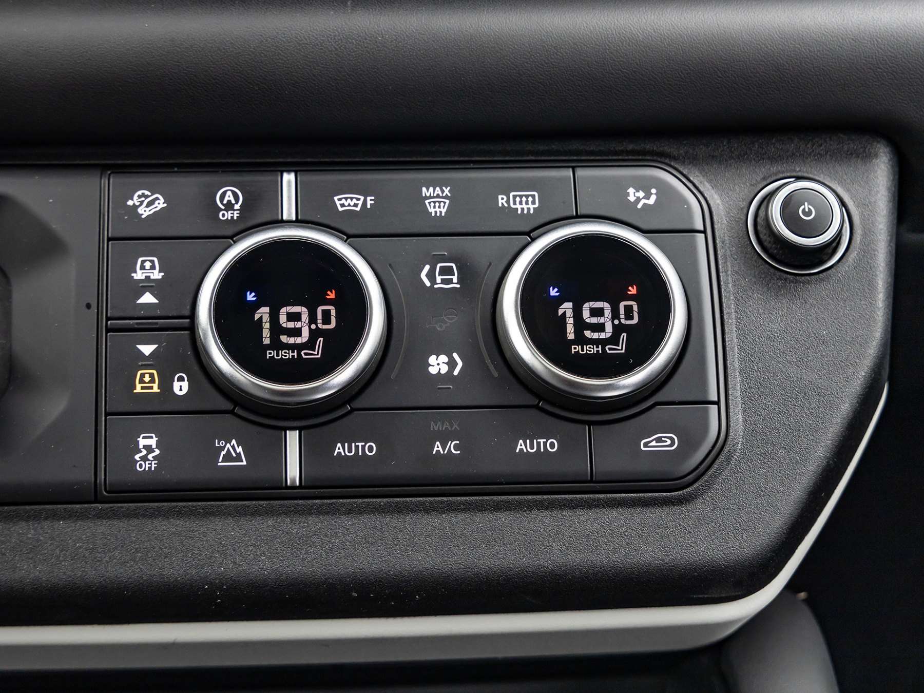 Fahrzeugbild eines Land Rover Defender