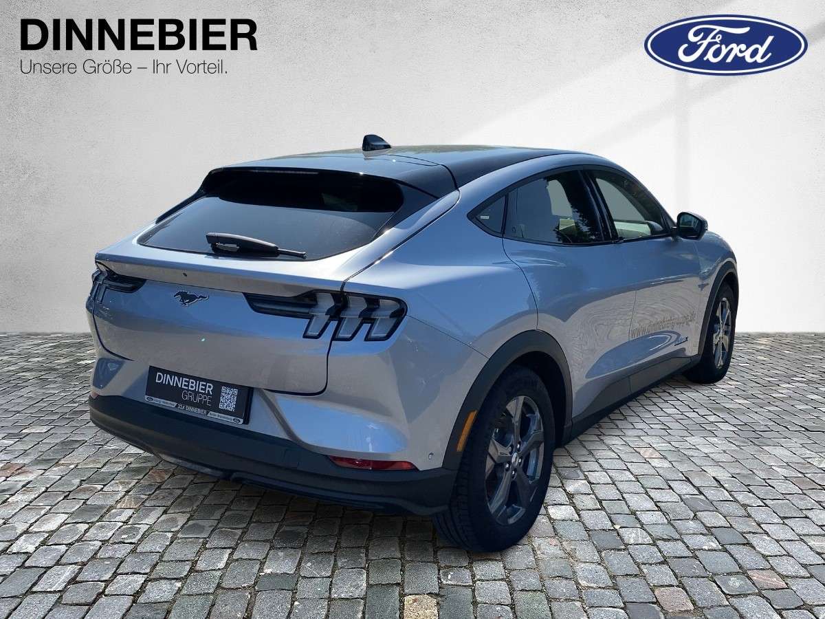 Fahrzeugbild eines Ford Mustang Mach-E