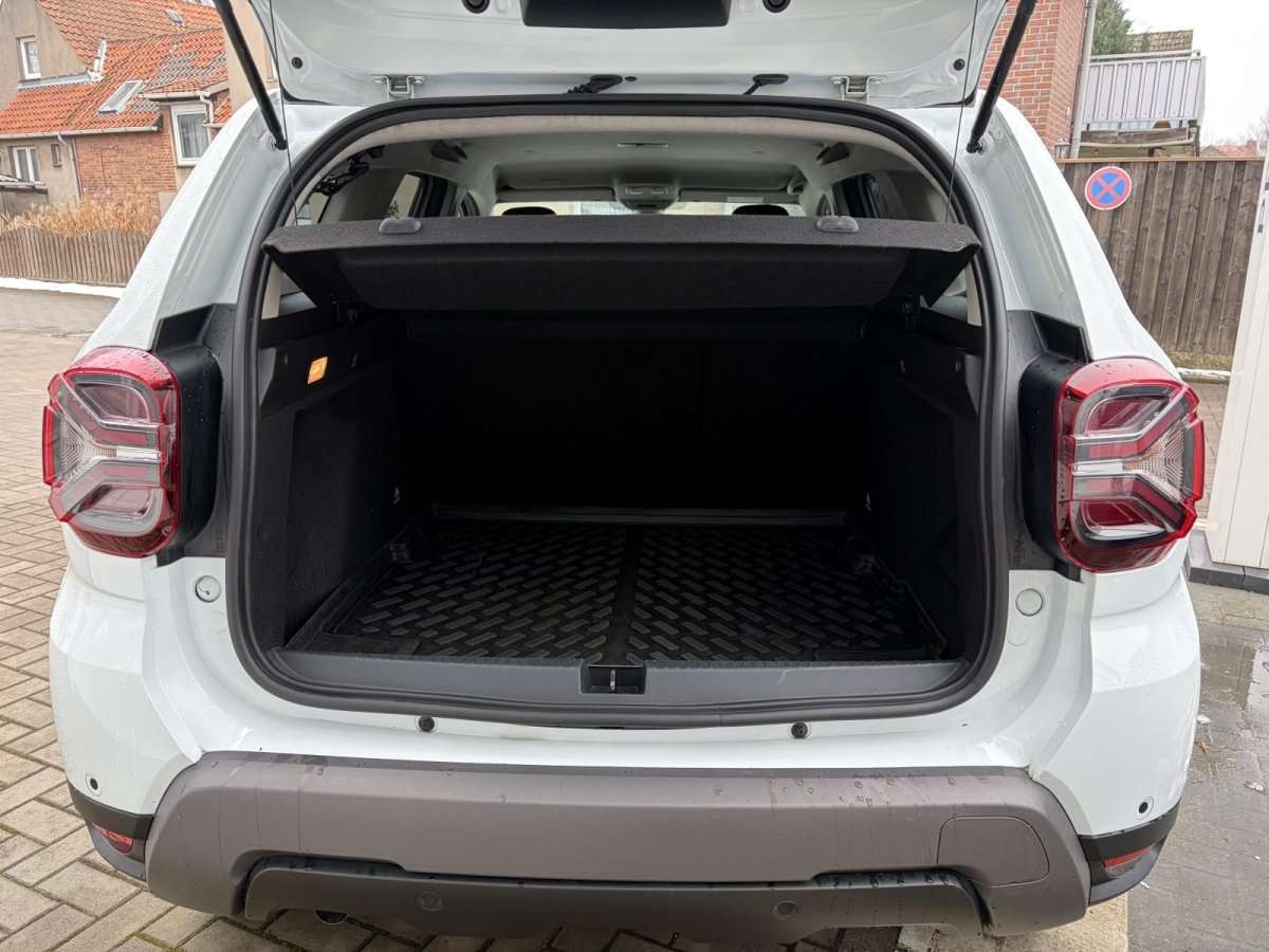 Fahrzeugbild eines Dacia Duster