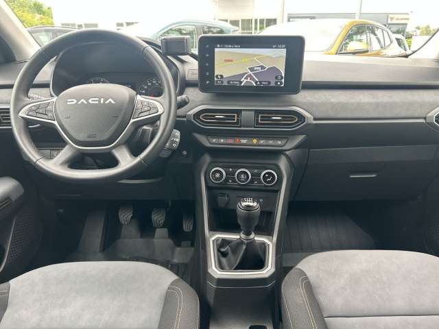 Fahrzeugbild eines Dacia Jogger