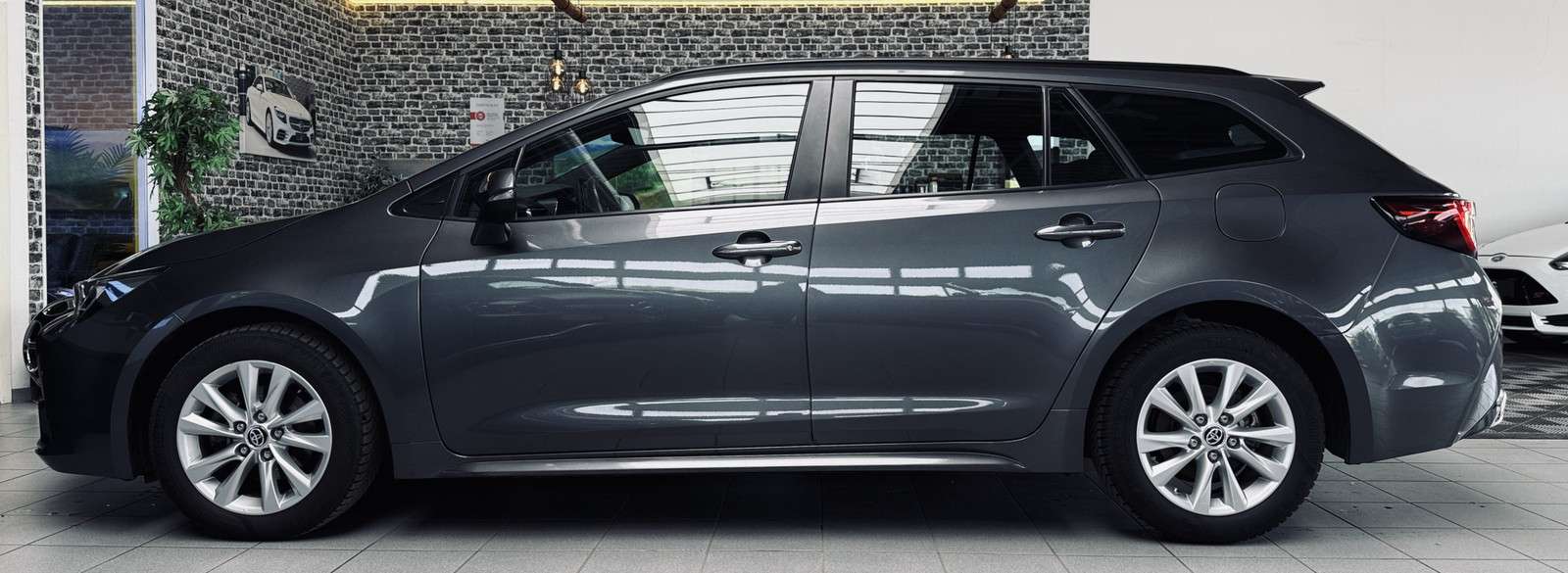 Fahrzeugbild eines Toyota Corolla