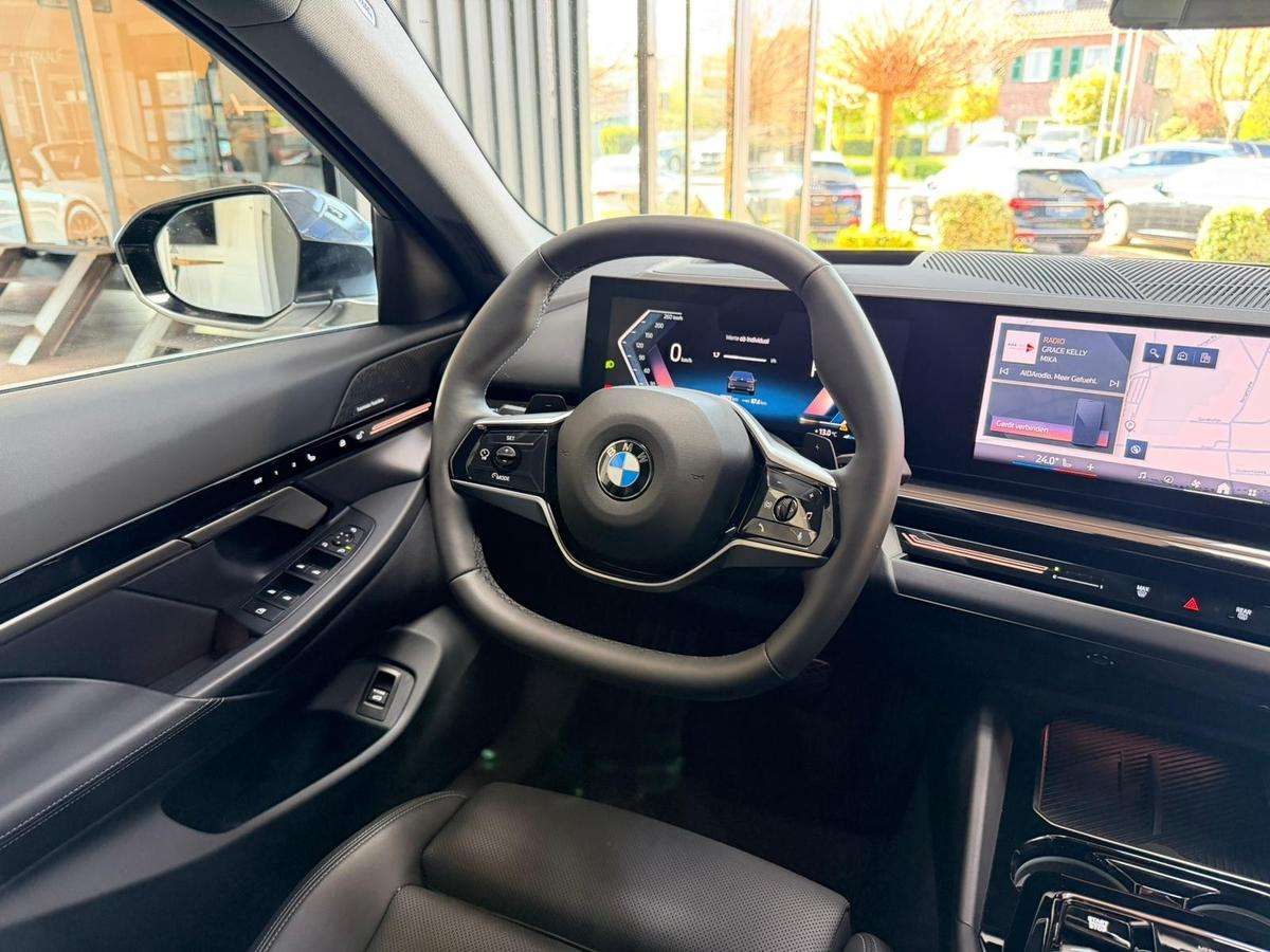 Fahrzeugbild eines BMW 5er-Reihe