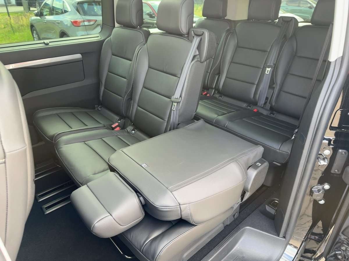 Fahrzeugbild eines Opel Zafira