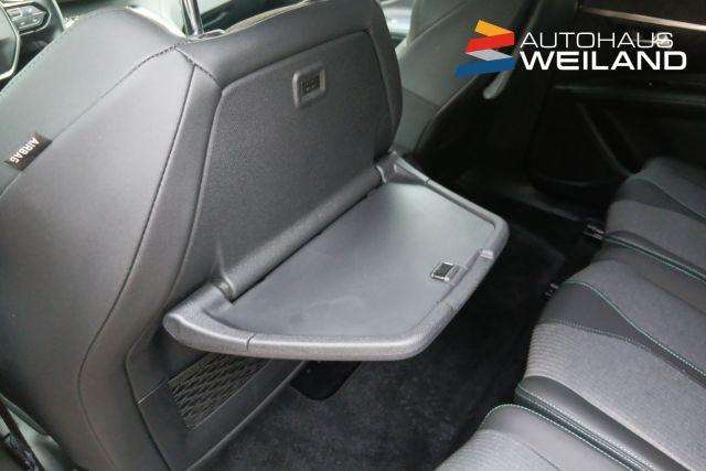 Fahrzeugbild eines Peugeot 5008