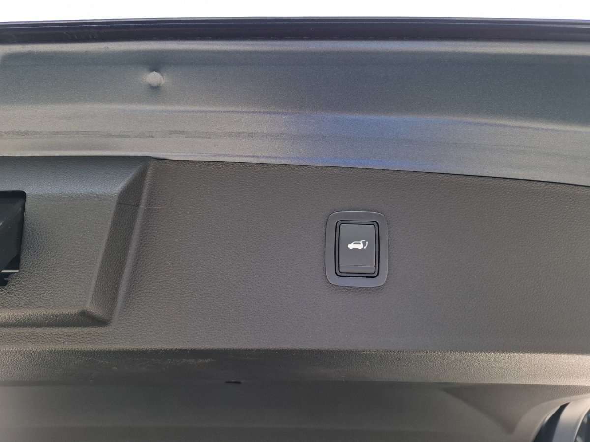 Fahrzeugbild eines Dacia Bigster