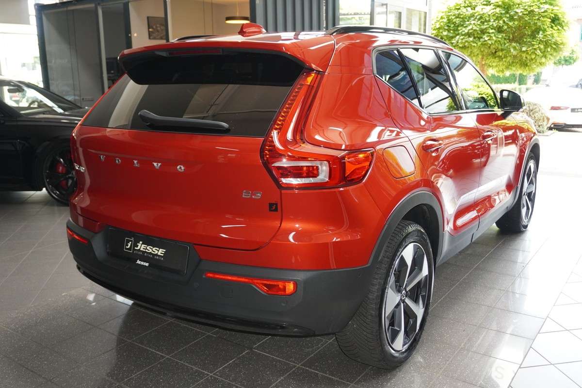 Fahrzeugbild eines Volvo XC40