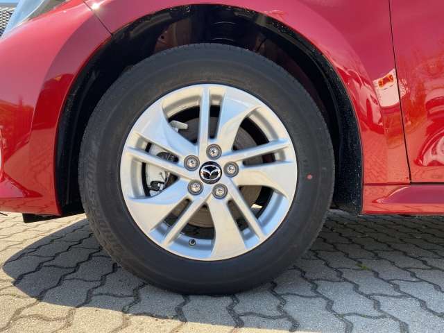 Fahrzeugbild eines Mazda Mazda2 Hybrid