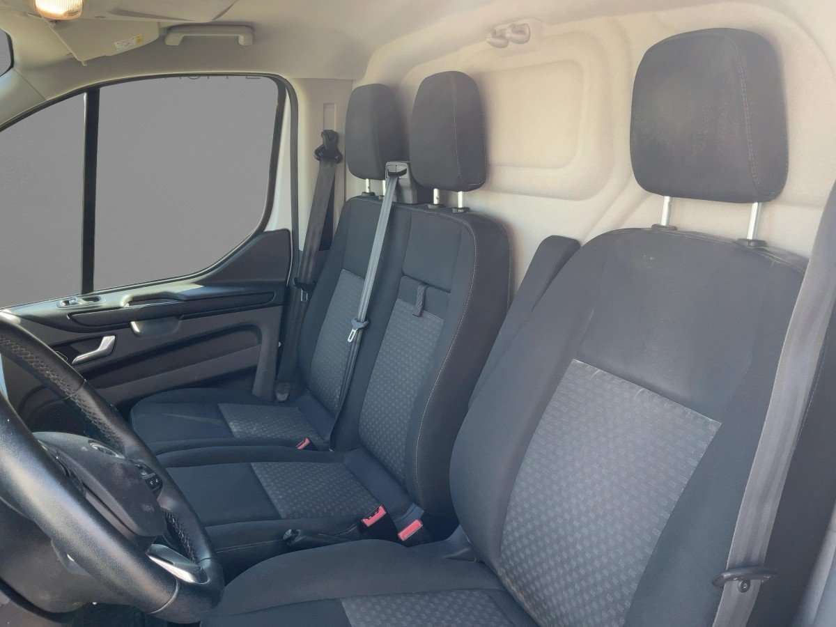 Fahrzeugbild eines Ford Transit Custom