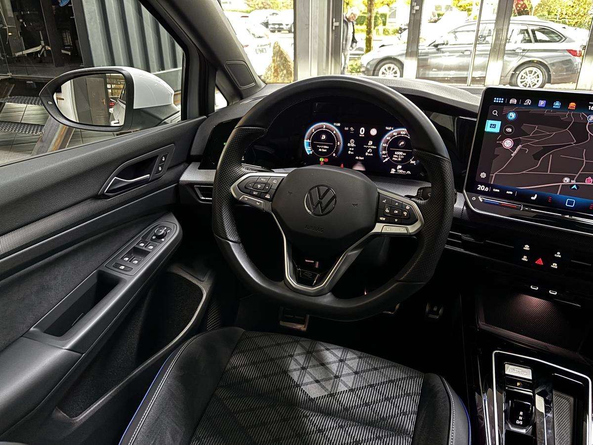 Fahrzeugbild eines Volkswagen Golf