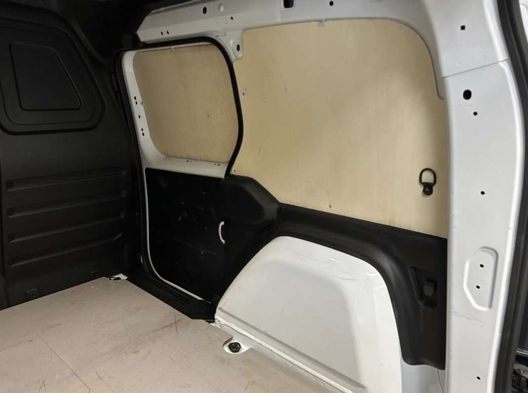 Fahrzeugbild eines Renault Kangoo E-TECH