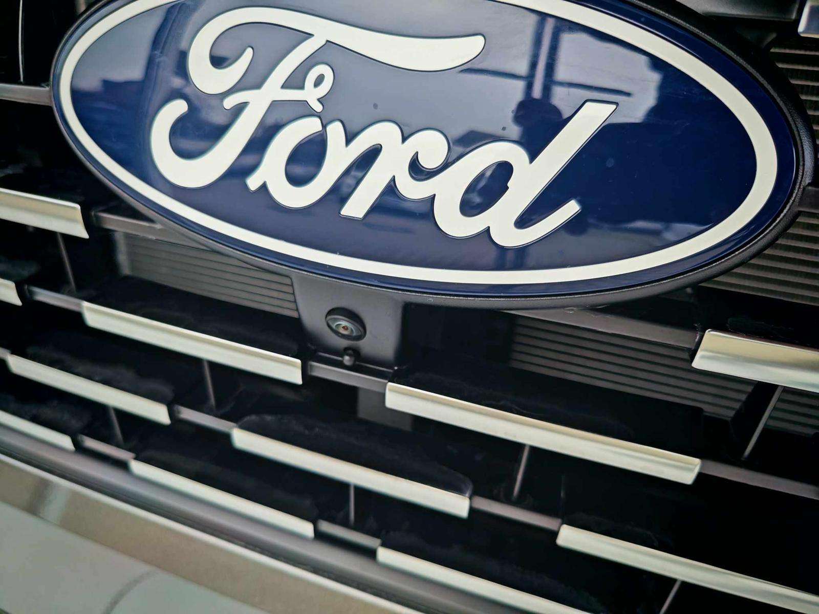 Fahrzeugbild eines Ford Tourneo Custom