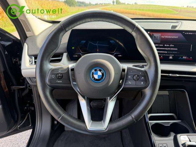 Fahrzeugbild eines BMW iX1